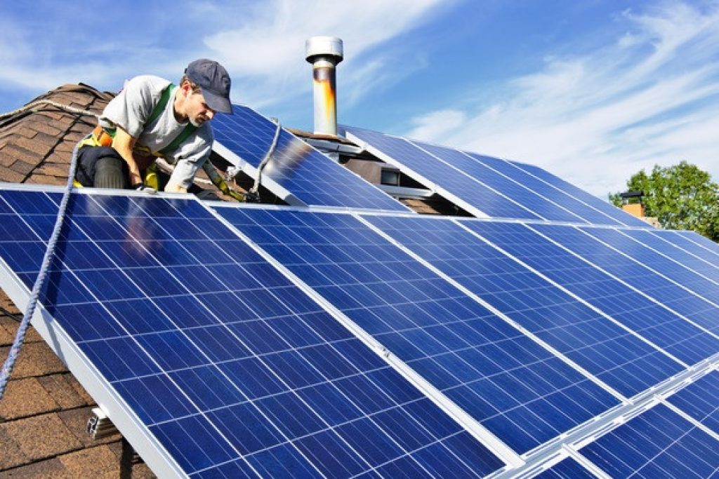 Energy saving solar panels review